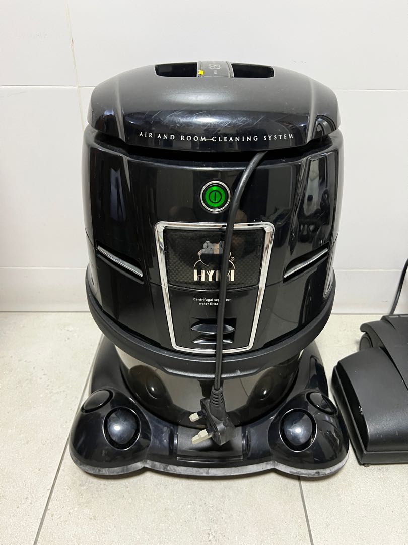 Hyla gst vacuum cleaner, TV & Home Appliances, Vacuum Cleaner