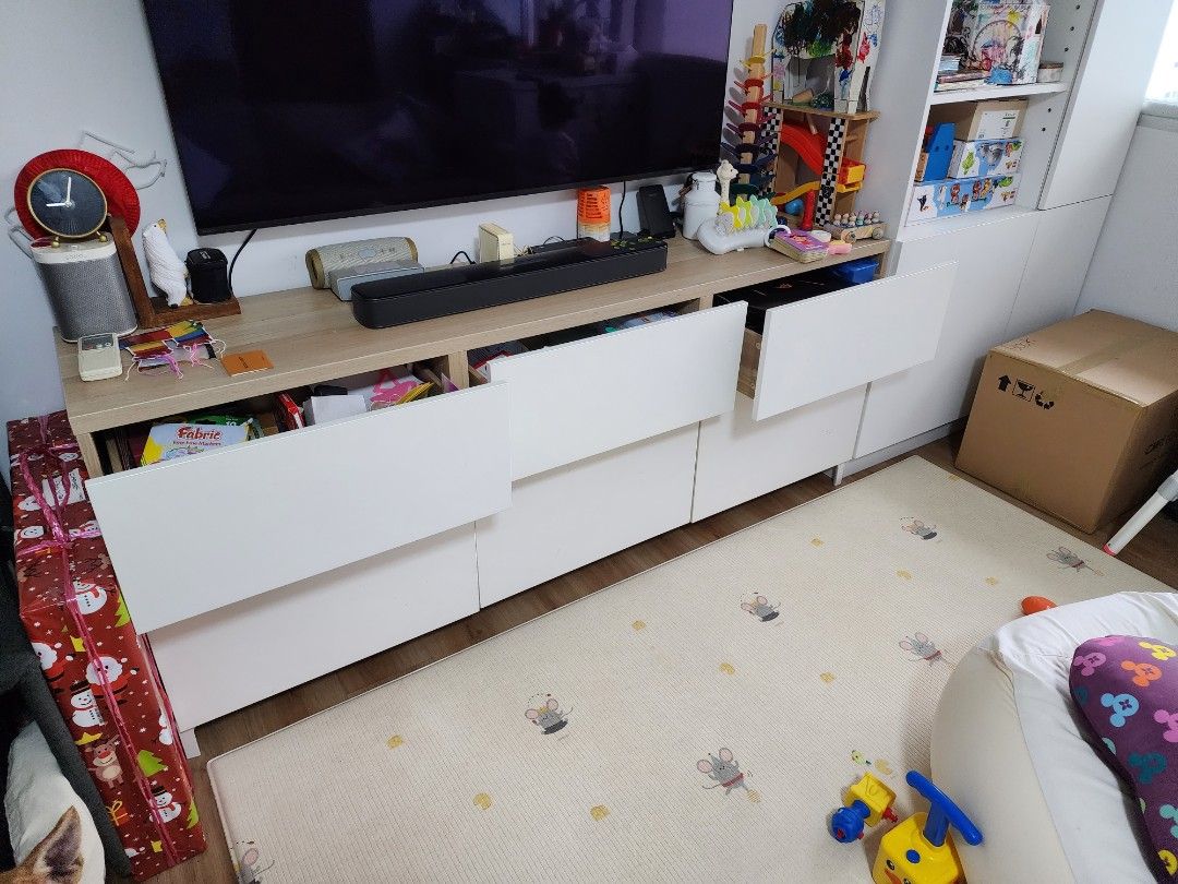 IKEA Besta console with 6 compartments. 180x40x74, Furniture & Home