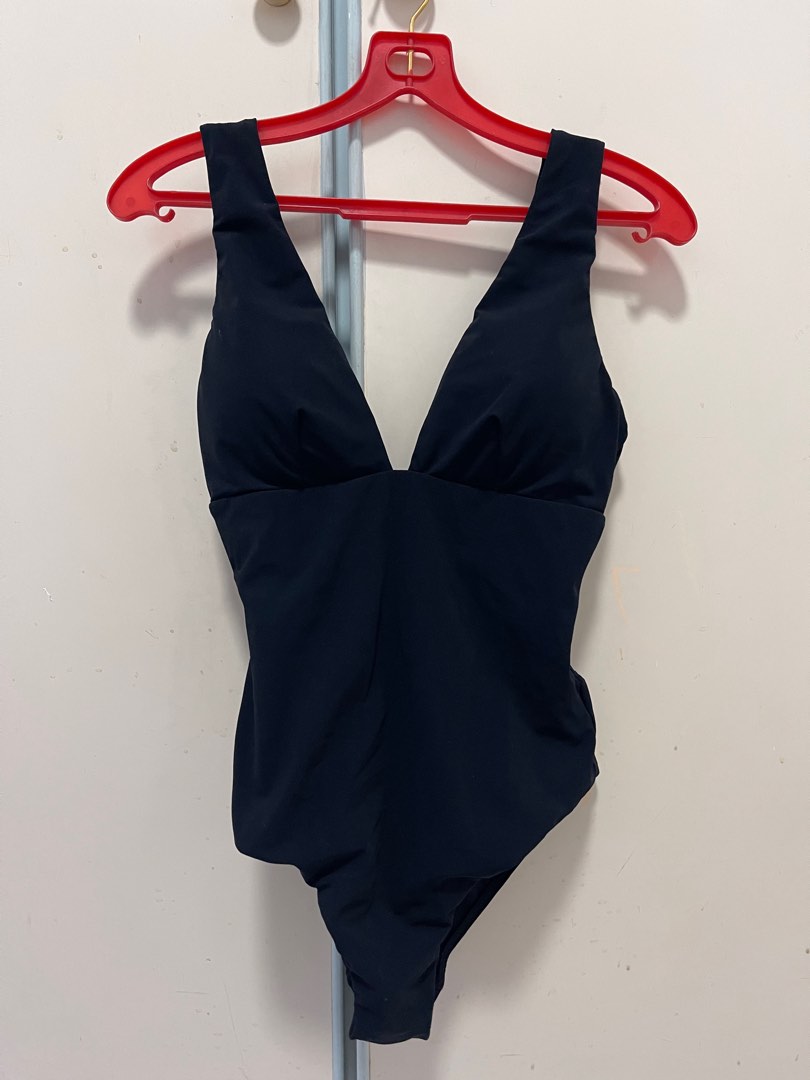 JETS Swimsuit, Women's Fashion, Swimwear, Bikinis & Swimsuits on Carousell