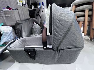 （分類：）位於 。 由 manmanhow 提交（商品編號 1202469828，圖片 1）。簡介： 。