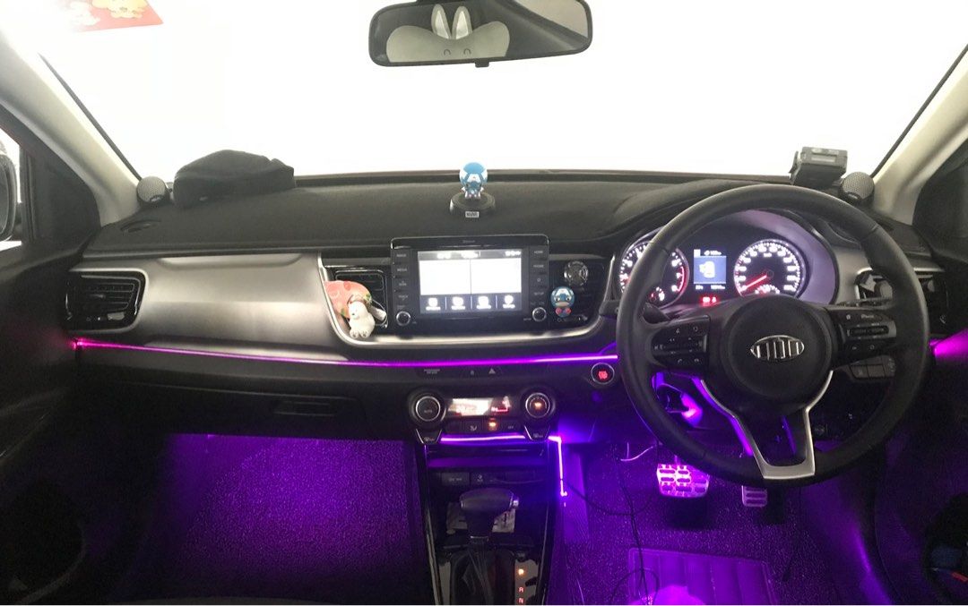 Kia Stonic Dash mat, Car Accessories, Accessories on Carousell