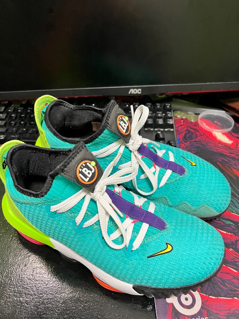Lebron hyper jade top