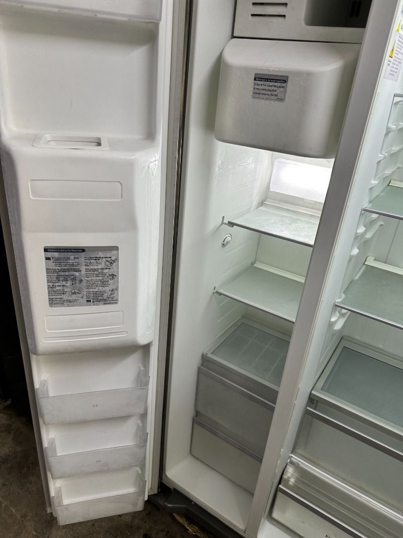 LG 460L SideBySide Fridge with Water Dispenser GSL5062PZ2, TV & Home Appliances, Kitchen