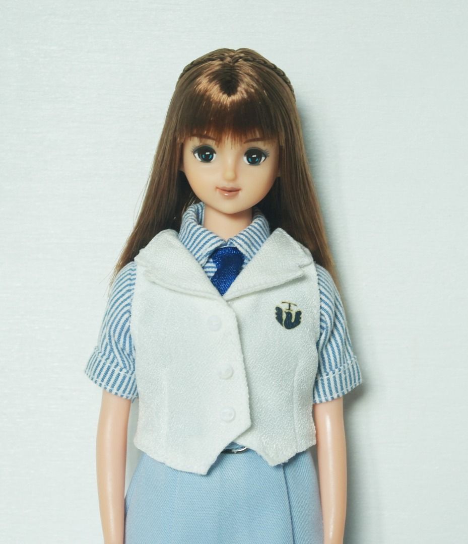 Takara Tomy Licca-chan La Maison with swing and slide Dress-up play