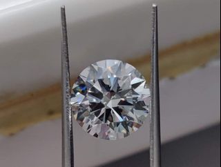 Loose Diamonds 1ct-4ct available