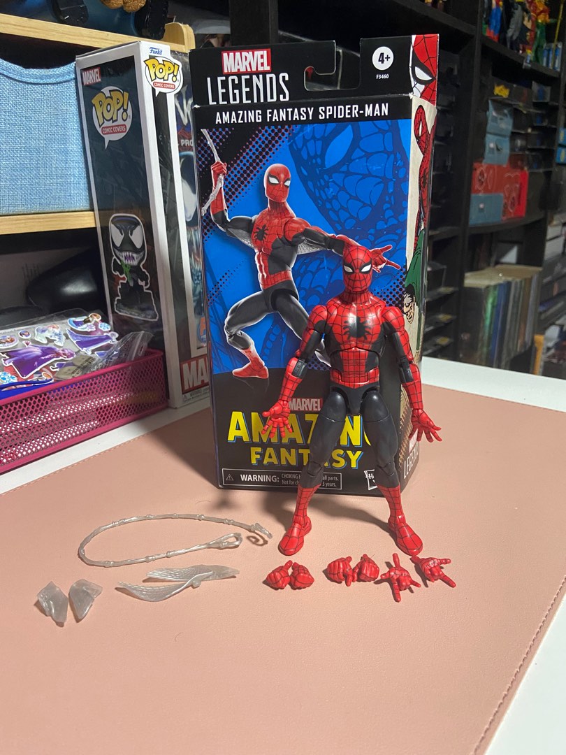 Unboxing the new Marvel Legends Amazing Fantasy Spider-Man 🔥 Are yall, Marvel  Legends