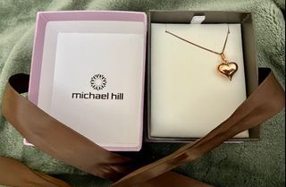 Michael Hill - 10k Rose Gold Heart necklace