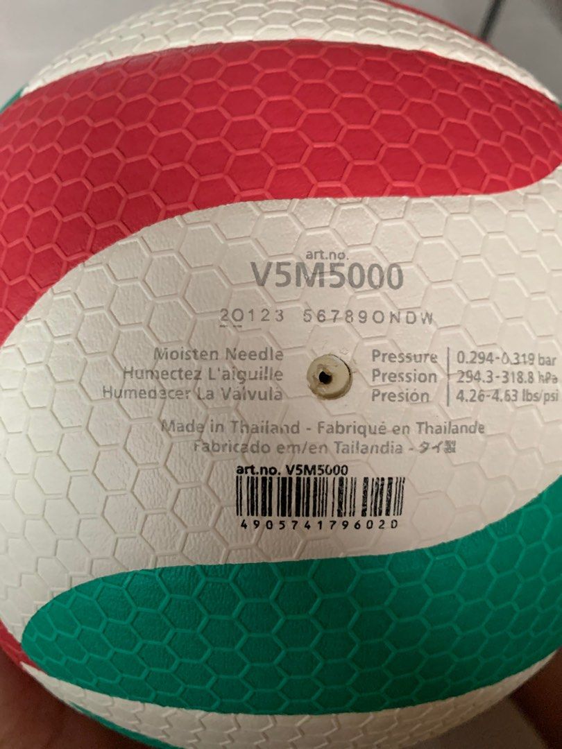 Molten V5M5000 Volleyball (Original), Sports Equipment, Sports & Games