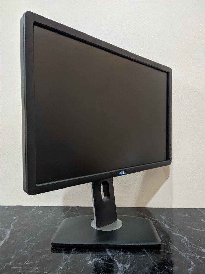 Monitor Dell 22 Inch, Computers & Tech, Desktops on Carousell
