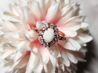 (Category: ) located in . Submitted by blingdaisies (Listing ID 1202452090, Image 1). Description: .