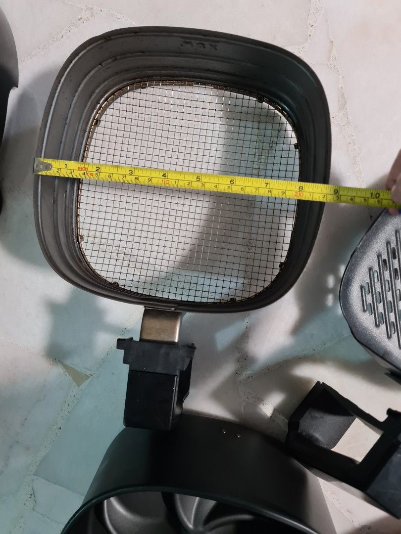 Philips XL Air fryer and parts, TV & Home Appliances, Kitchen