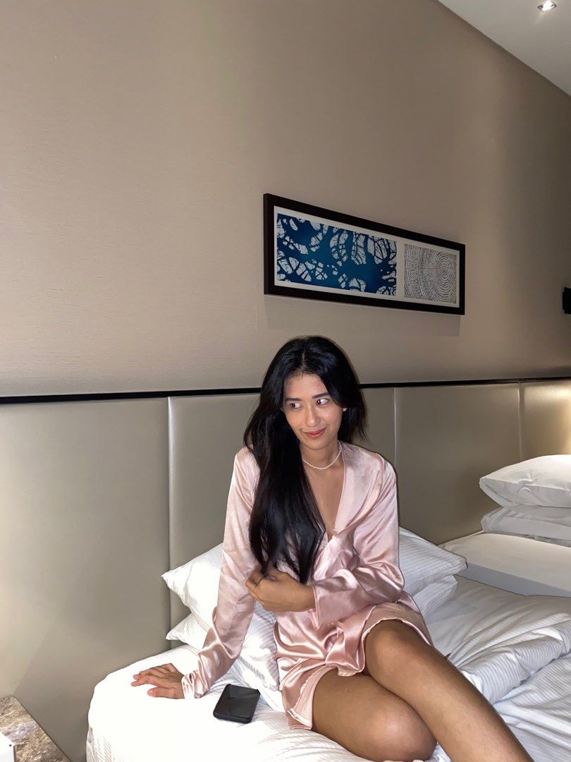 Missguided pink satin dress clearance