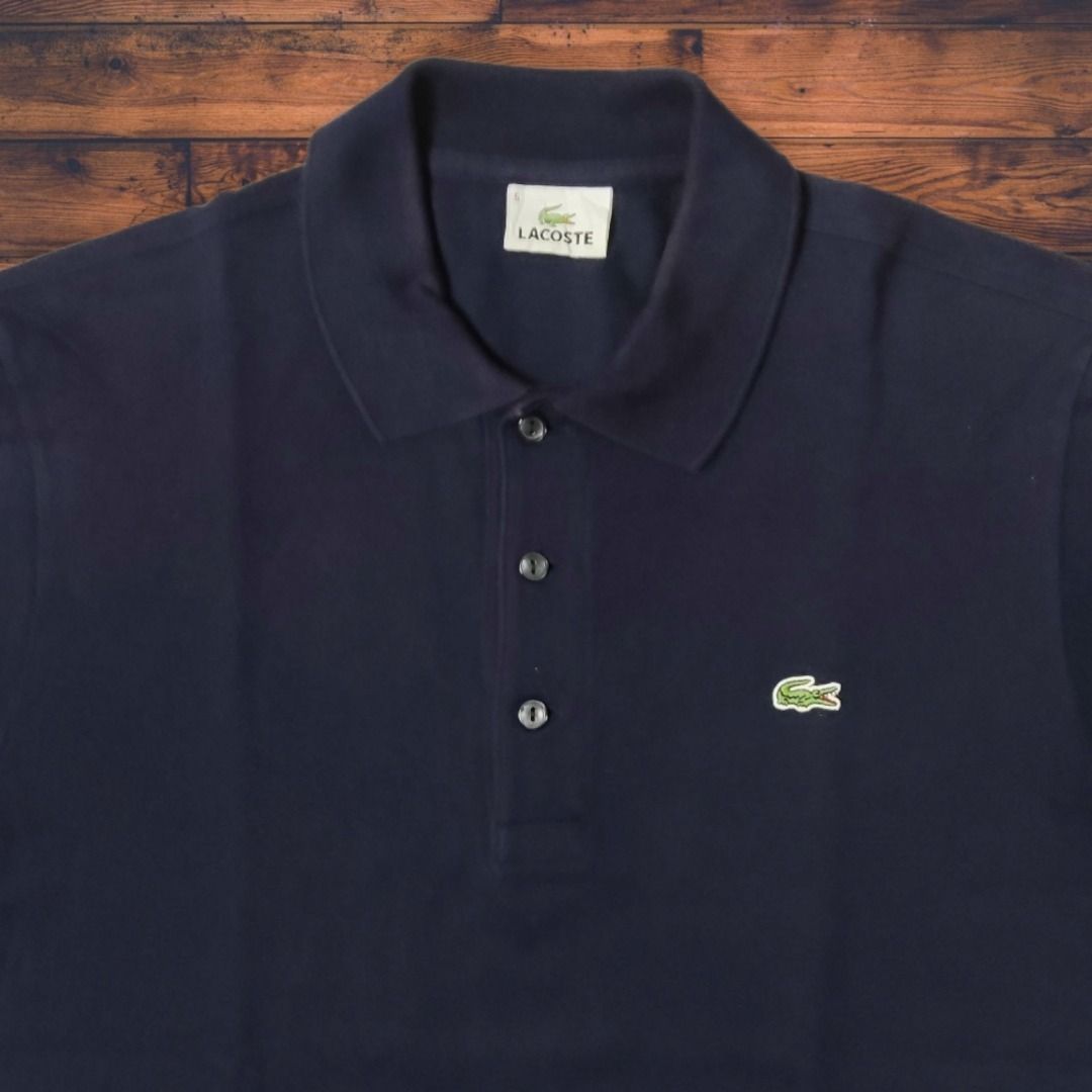 polo shirt/kaos polo/kaos kerah Lacoste warna biru dongker second