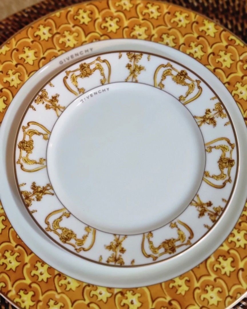 Rare Givenchy Gold Rim Plates Set 6pcs, Furniture & Home Living