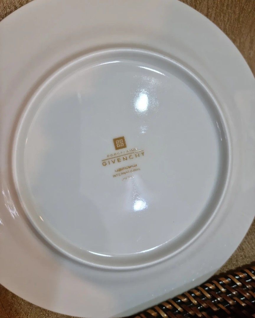 Rare Givenchy Gold Rim Plates Set 6pcs, Furniture & Home Living