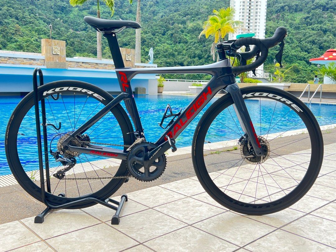 Raleigh shop road bicycles