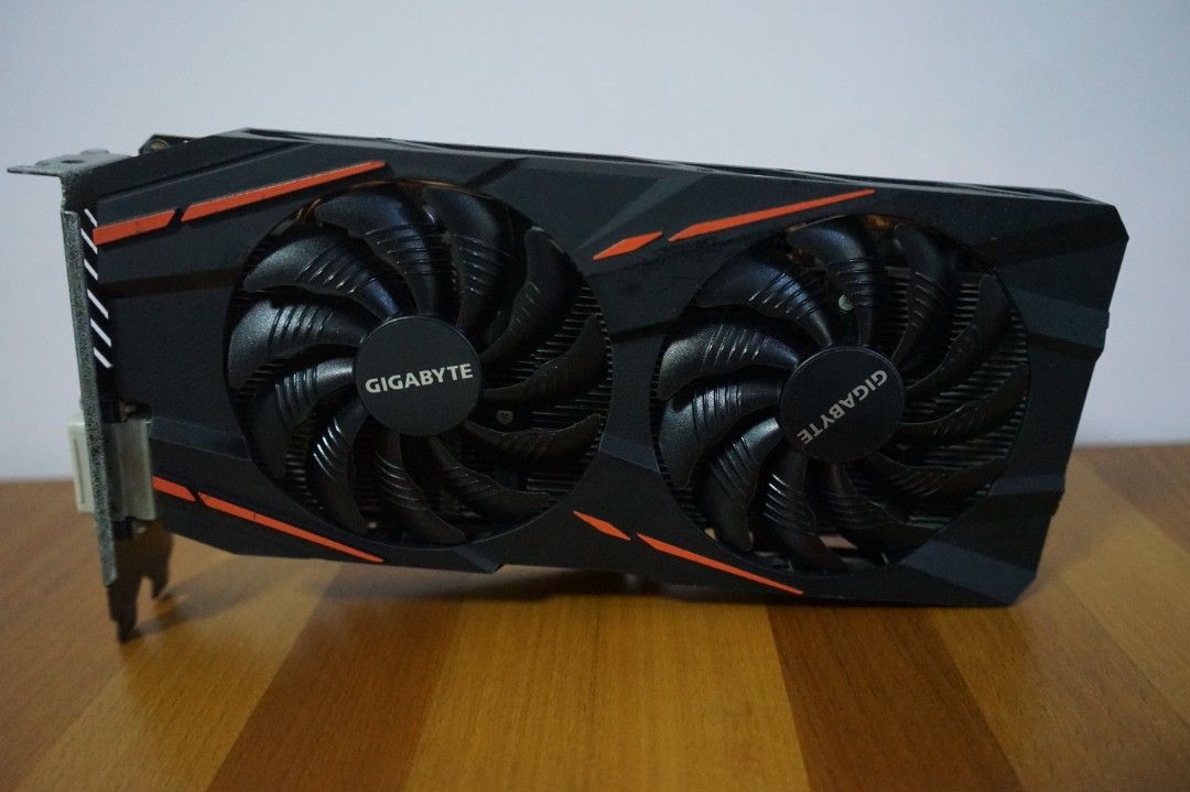 RX 570 Gigabyte GAMING 4G