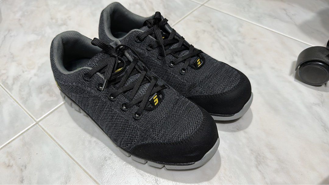 Safety Shoe Safety Jogger Size US 7.5 EU 40 UK 7.0