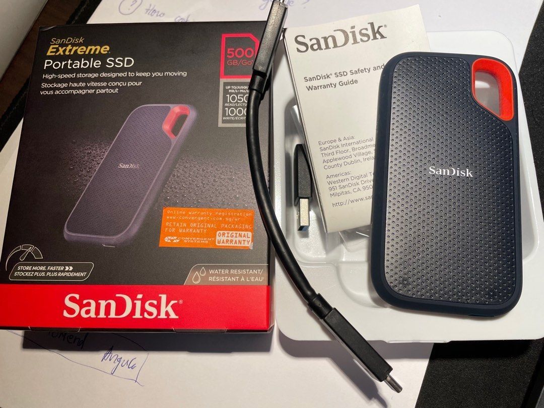 SanDisk Extreme 2TB Portable External SSD V2 (1050 MB/s)