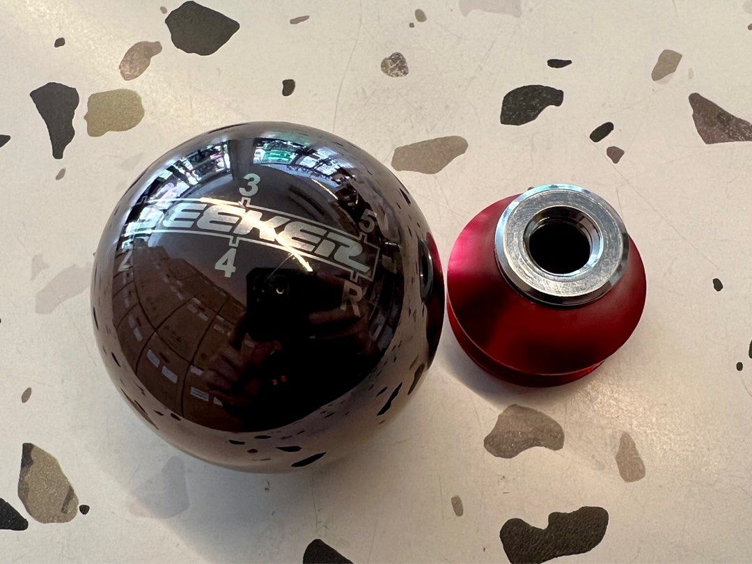 Seeker Original Shift Knob and Collar for Honda 5 Speed M10x1.5 shifter