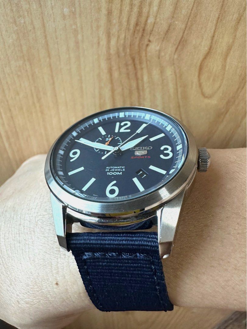 Seiko 5 Sports Automatic Blue 42mm 4R37-01D0 SSA301K1, Men's Fashion,  Watches & Accessories, Watches on Carousell