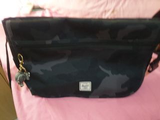 Sling bag original hershel