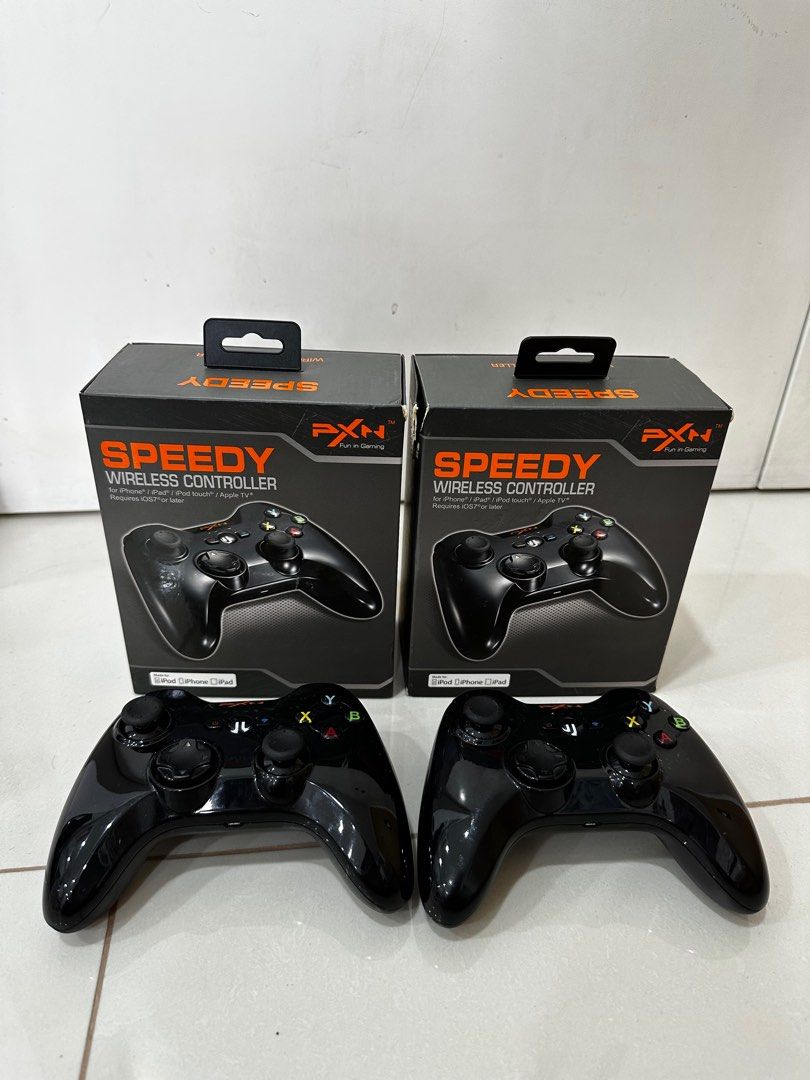 Speedy Wireless Controller (Category: Controllers) located in Singapore. Submitted by e_mcsquare (Listing ID 1202321785, Image 2). Description: $45 for 2… does not sell one by one Can use for Apple TV arcade games - i have tried it. Ipod, iphone and ipad (never try with Android) In-built battery, pair with Bluetooth Require iOS7 and above.