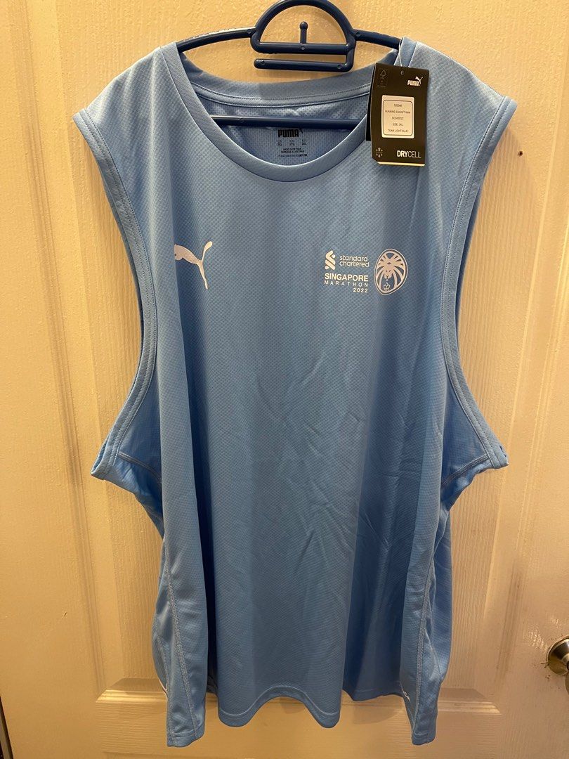 Standard Chartered Marathon 2022 Running Singlet (Male), Men's Fashion