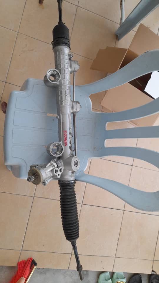 Steering rack W211 Benz, Auto Accessories on Carousell