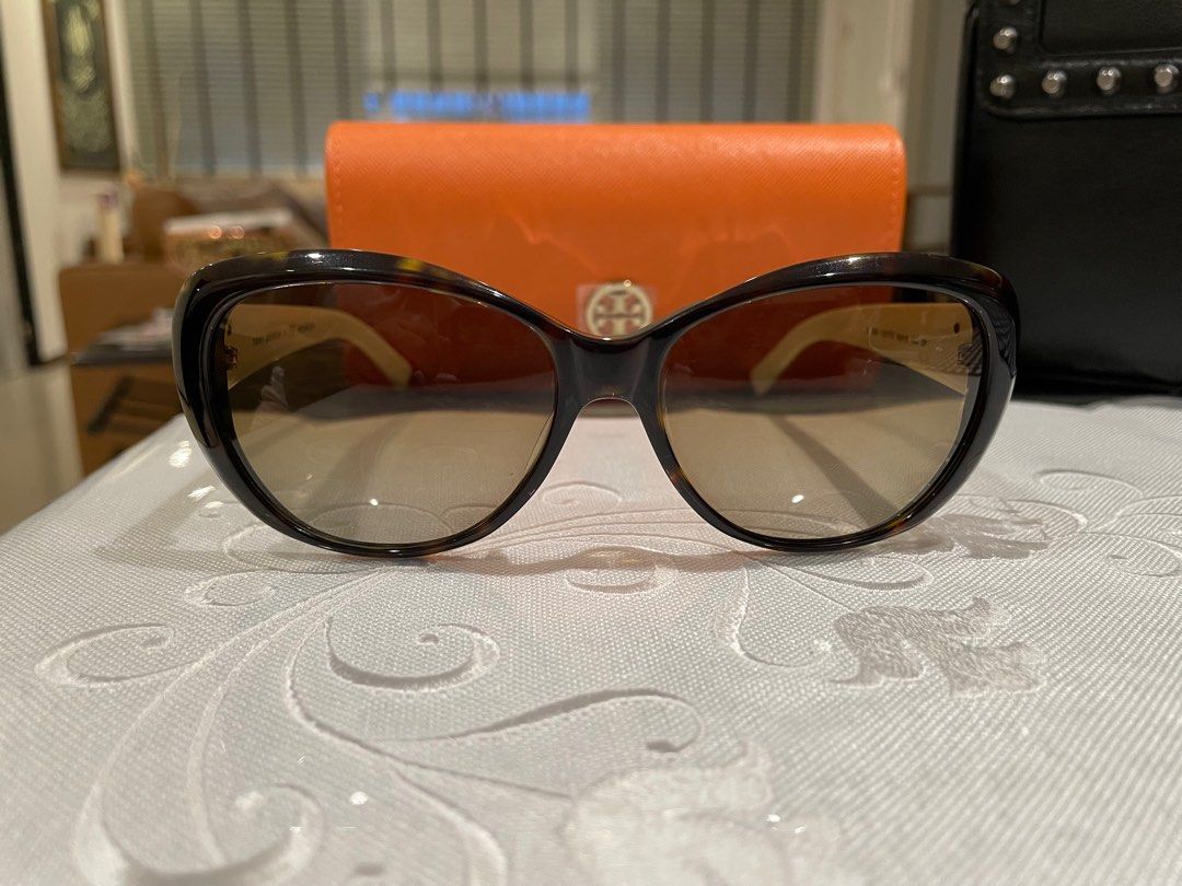 Tory Burch Sunglasses, Women's Fashion, Watches & Accessories, Sunglasses &  Eyewear on Carousell