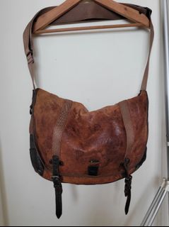 （分類：）位於 。 由 leathermania 提交（商品編號 1202387336，圖片 1）。簡介： 。