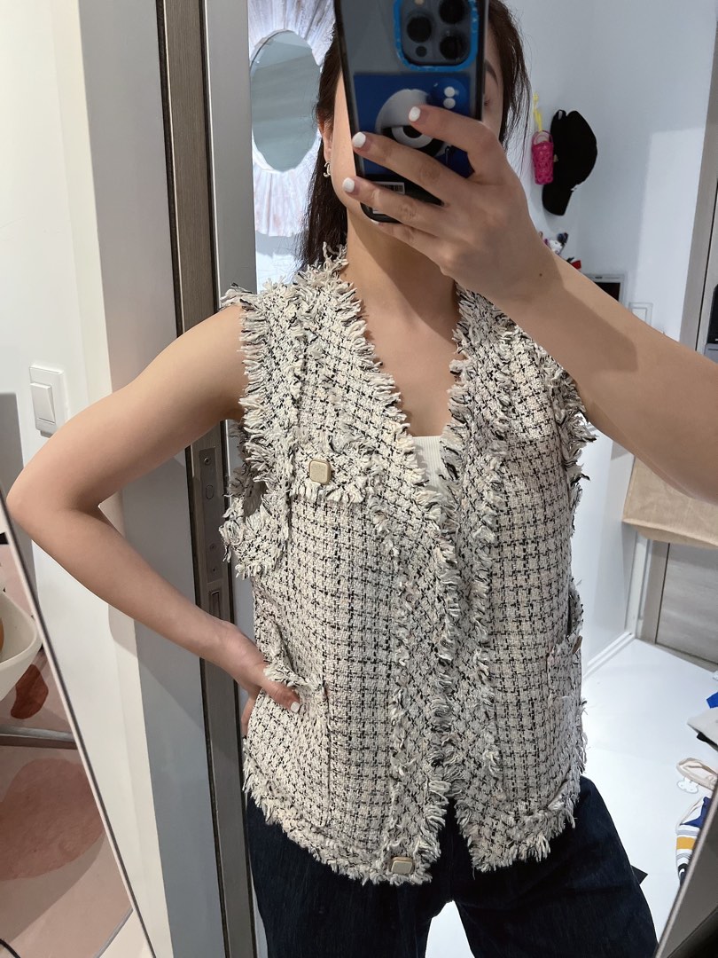Tweed sleeveless jacket Women s Fashion Tops Sleeveless on