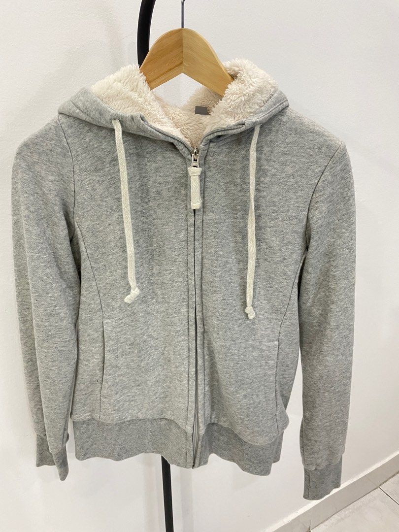 Uniqlo Sweater Jacket Grey Colour for Winter Women s Fashion