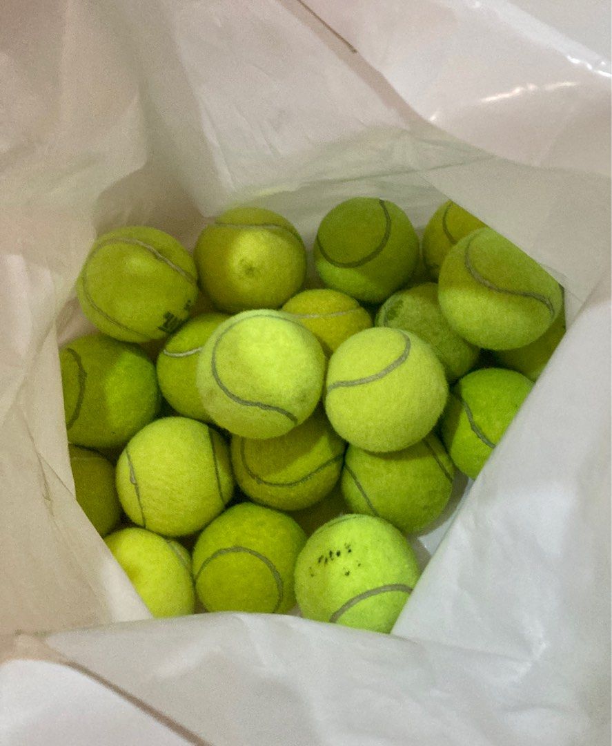 Used tennis balls, Sports Equipment, Sports & Games, Racket & Ball