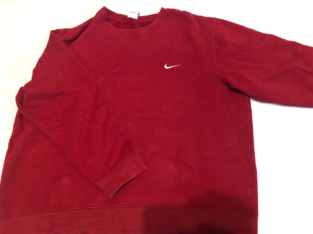 Red store nike sweatsuit