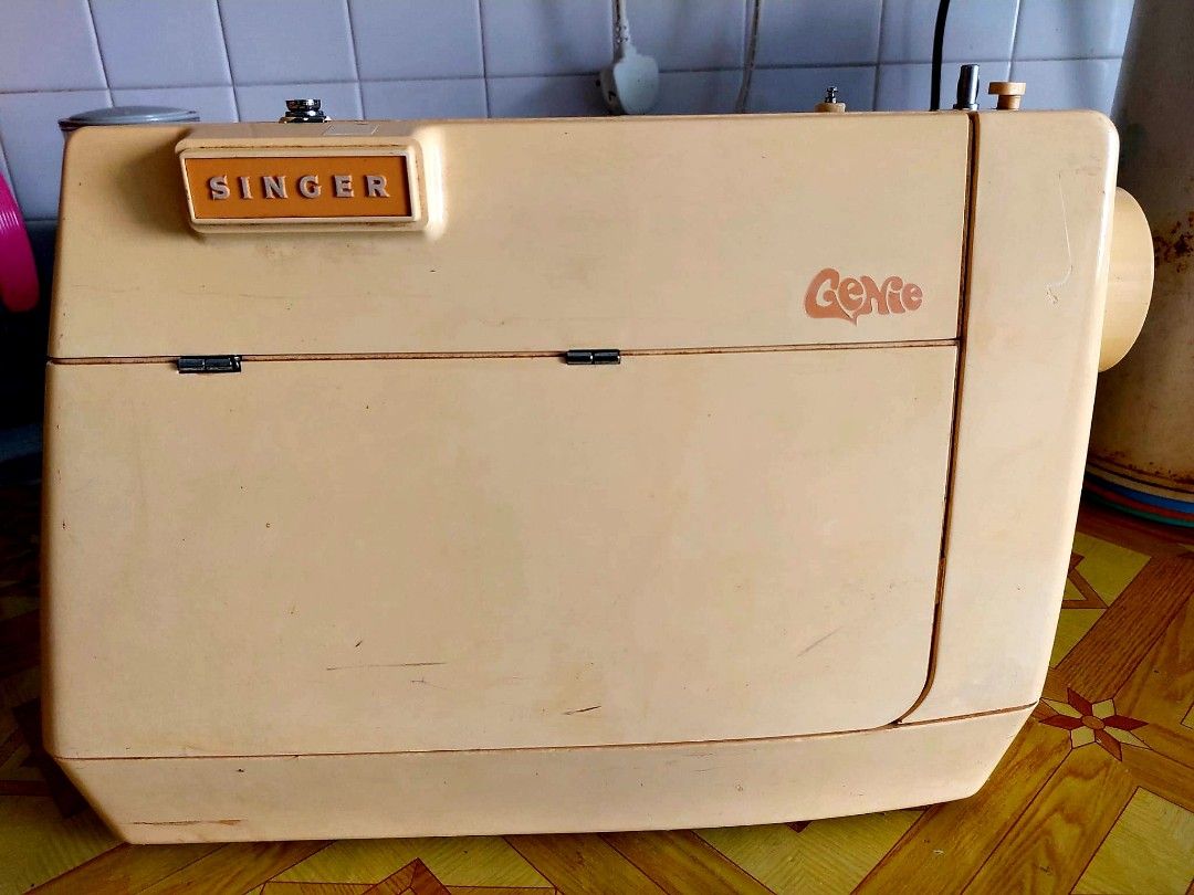 Vintage Singer Genie Sewing Machine, Furniture & Home Living, Home