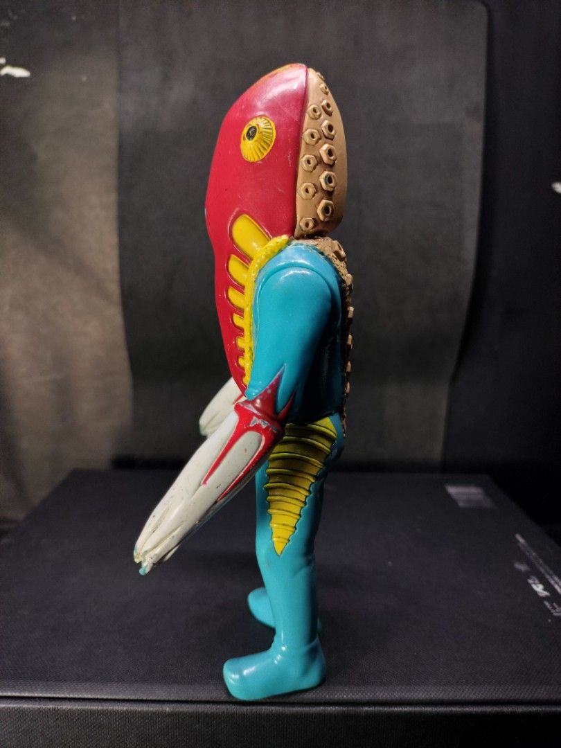 VINTAGE ULTRAMAN MONSTER ALIEN METRON BANDAI 1994, Hobbies & Toys, Toys ...