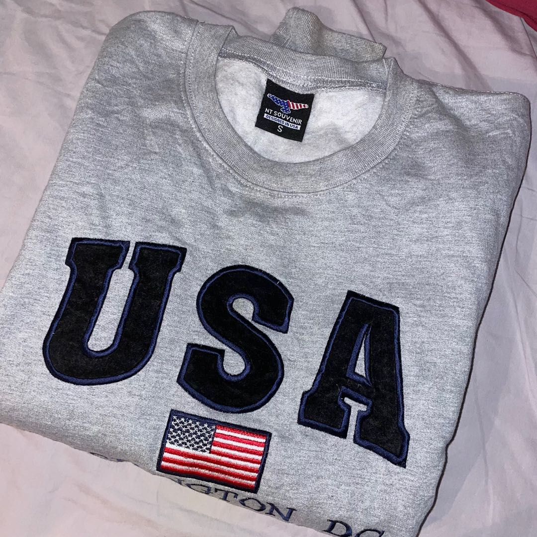 Vintage USA Pullover, Men's Fashion, Tops & Sets, Tshirts & Polo Shirts