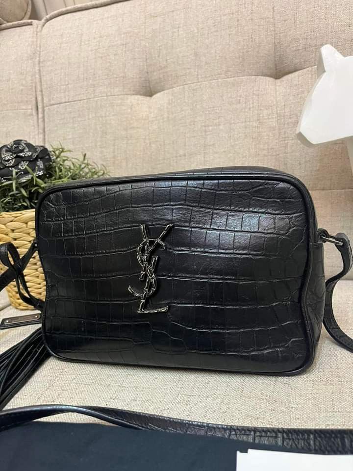 Yves Saint Laurent Camera Croc Black Bag (Category: Luxury Bags & Wallets) located in Manila. Submitted by bagislifeshop (Listing ID 1202389680, Image 3). Description: It's Raining Deals!!! 🤩🤩🤩 On Hand in PH 🇵🇭 100% Authentic Yves Saint Laurent Camera Croc Black Bag Condition: 8.5/10 Comes Complete except Box.