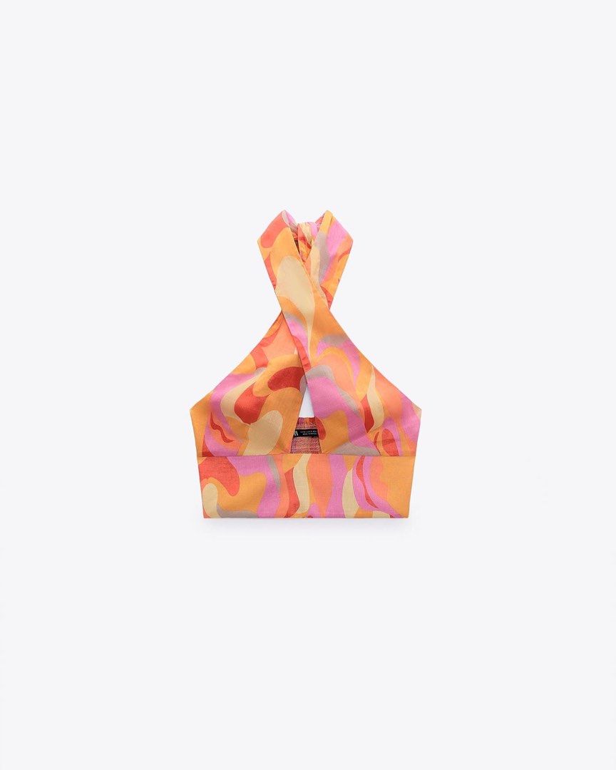 Zara Avec Print Linen Halter Top (Category: Sleeveless) located in Quezon City. Submitted by justpreloved2 (Listing ID 1202373454, Image 2). Description: Zara Avec Print Linen Halter Top Size on tag: XS | fit until M Price: P1295, retail at 1695 bnwt • smocked • super stretch fabric Swipe to see actual item/when worn Last price posted No haggling/sorting/swap/return No cancellation of orders No rush shipping No Order Form = No Reservation.