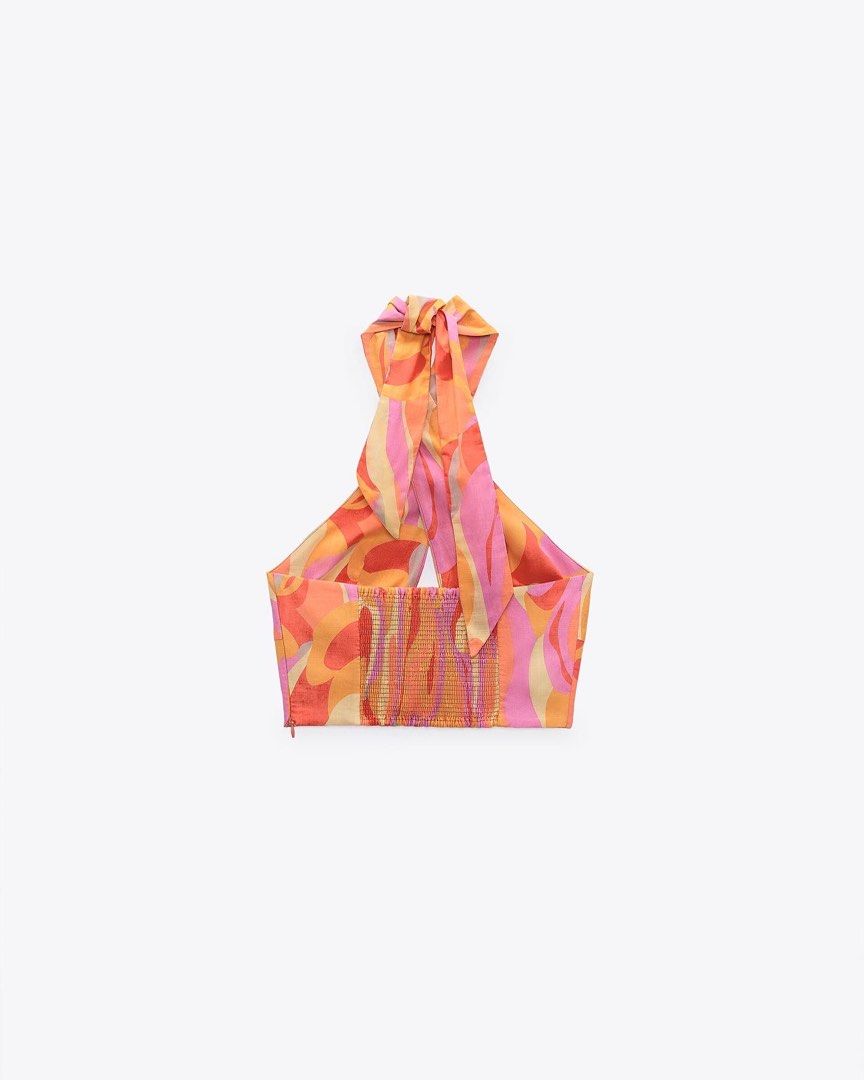 Zara Avec Print Linen Halter Top (Category: Sleeveless) located in Quezon City. Submitted by justpreloved2 (Listing ID 1202373454, Image 3). Description: Zara Avec Print Linen Halter Top Size on tag: XS | fit until M Price: P1295, retail at 1695 bnwt • smocked • super stretch fabric Swipe to see actual item/when worn Last price posted No haggling/sorting/swap/return No cancellation of orders No rush shipping No Order Form = No Reservation.
