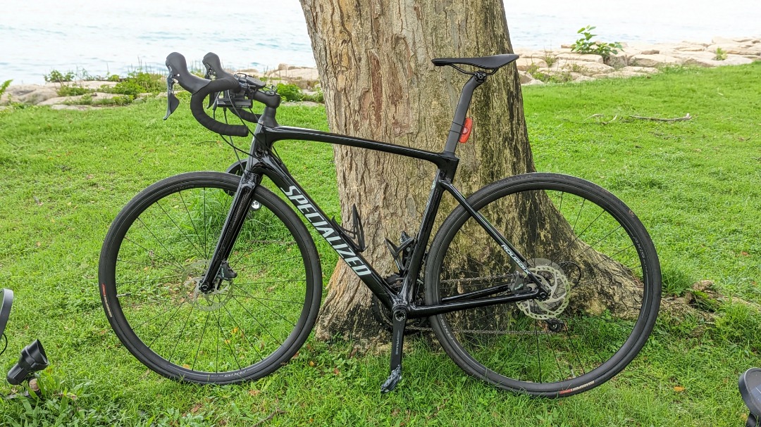 specialized roubaix fact 10r