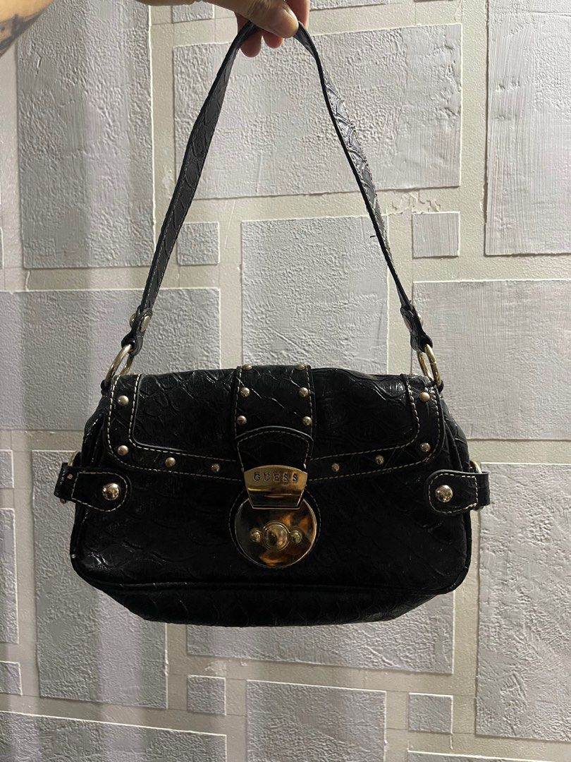 2nd Hand Bag, Women's Fashion, Bags & Wallets, Shoulder Bags on Carousell