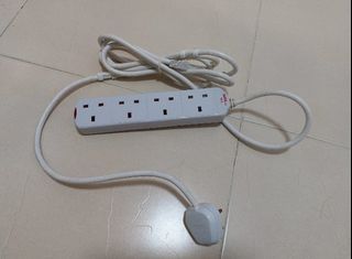 4 Position Safety Extension Sockets 4位拖板