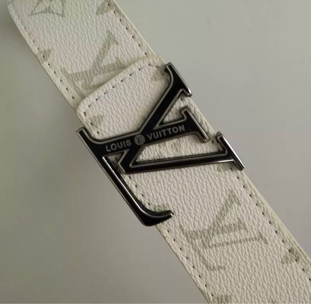 70 SALES Men s LV Belt Men s Fashion Watches Accessories
