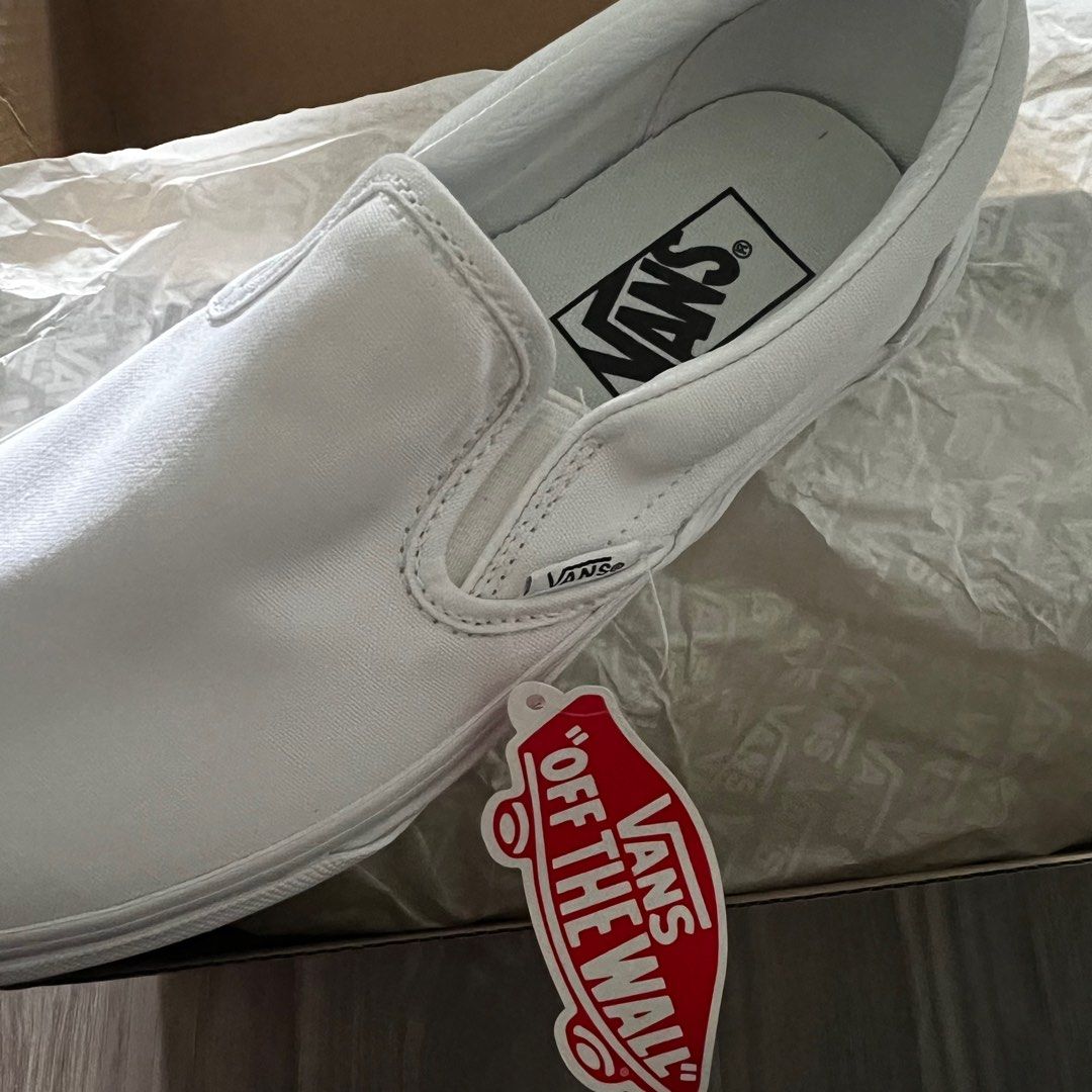 White slip on sales vans size 9