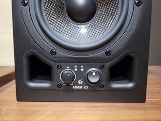 （分類：）位於 。 由 kenthsbkl88 提交（商品編號 1202584641，圖片 1）。簡介： 。