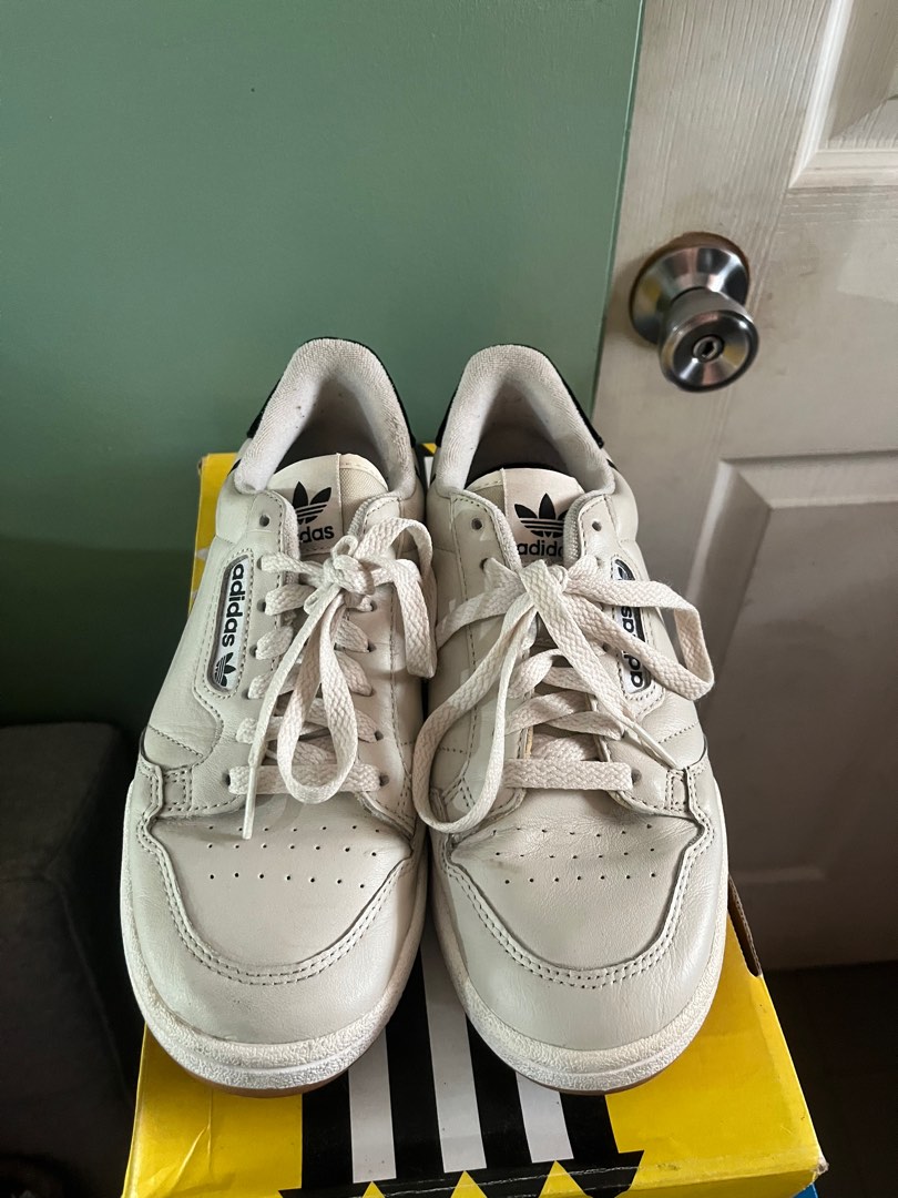 sneakers vintage shop