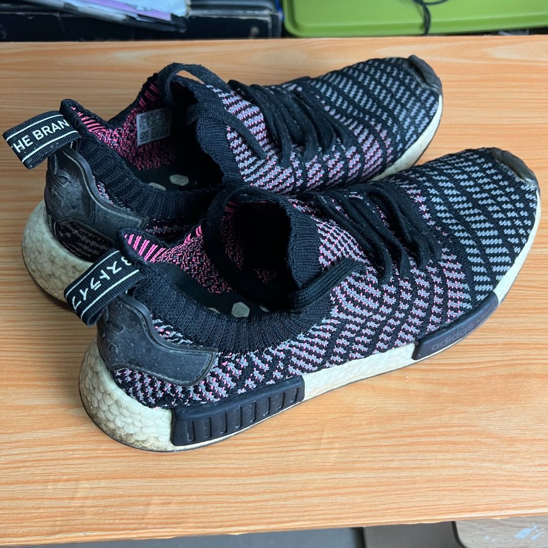 Nmd primeknit solar pink hotsell