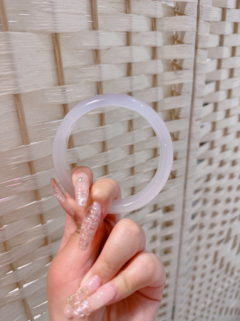 Agate Bangle (Category: Bracelets) located in Singapore. Submitted by cheap.thrillss (Listing ID 1202609199, Image 1). Description: High Quality Agate bangle size 57 💖 Self collection at CCK or tiong bahru 💖 Mailing $5.
